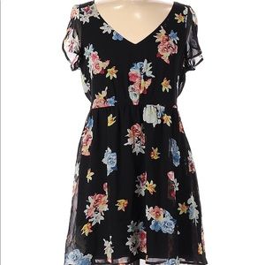 Express black dress with floral print | flutter sleeves | medium